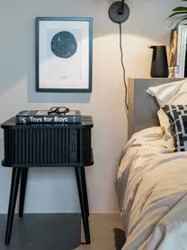 Zuiver Holz-Nachttisch Barbier Mit Schiebetür Und Geriffelter Front 4 Zuiver Holz-Nachttisch Barbier Mit Schiebetür Und Geriffelter Front – Bild 2